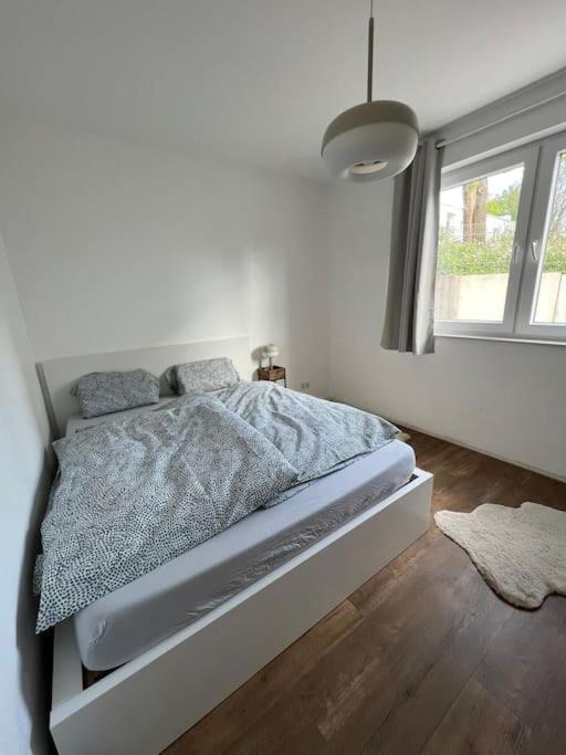 Moderne Wohnung Mit 4 Betten 波鸿 外观 照片