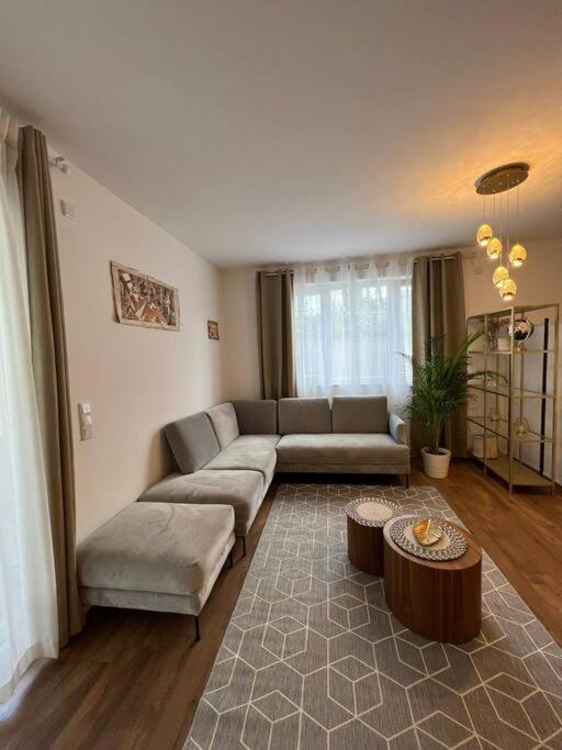 Moderne Wohnung Mit 4 Betten 波鸿 外观 照片