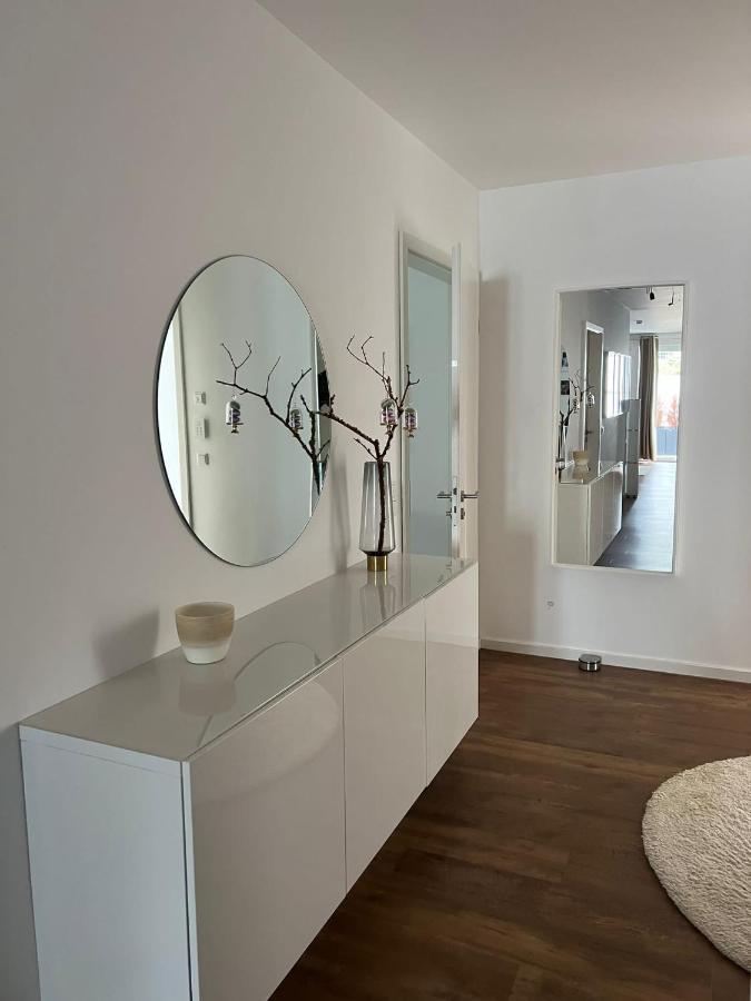 Moderne Wohnung Mit 4 Betten 波鸿 外观 照片