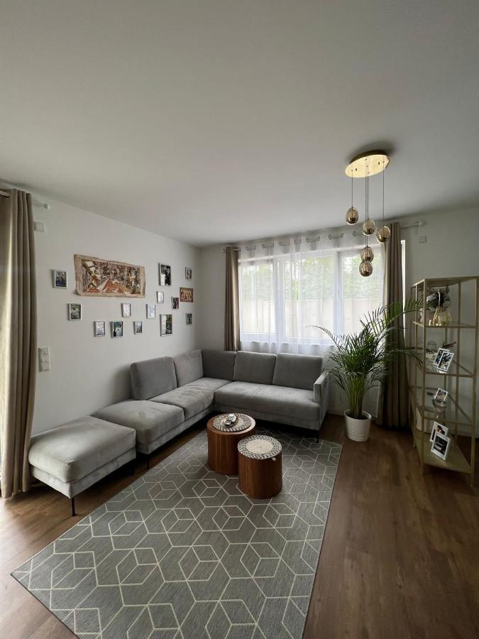 Moderne Wohnung Mit 4 Betten 波鸿 外观 照片